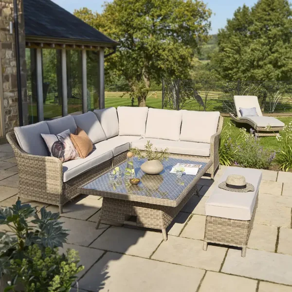 Charlbury Signature Corner Set